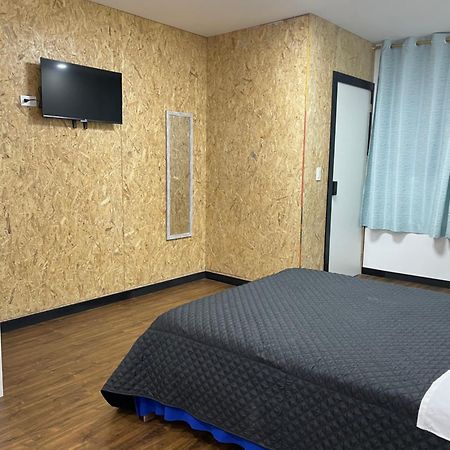 Habitaciones Alkimya Лоха Екстер'єр фото