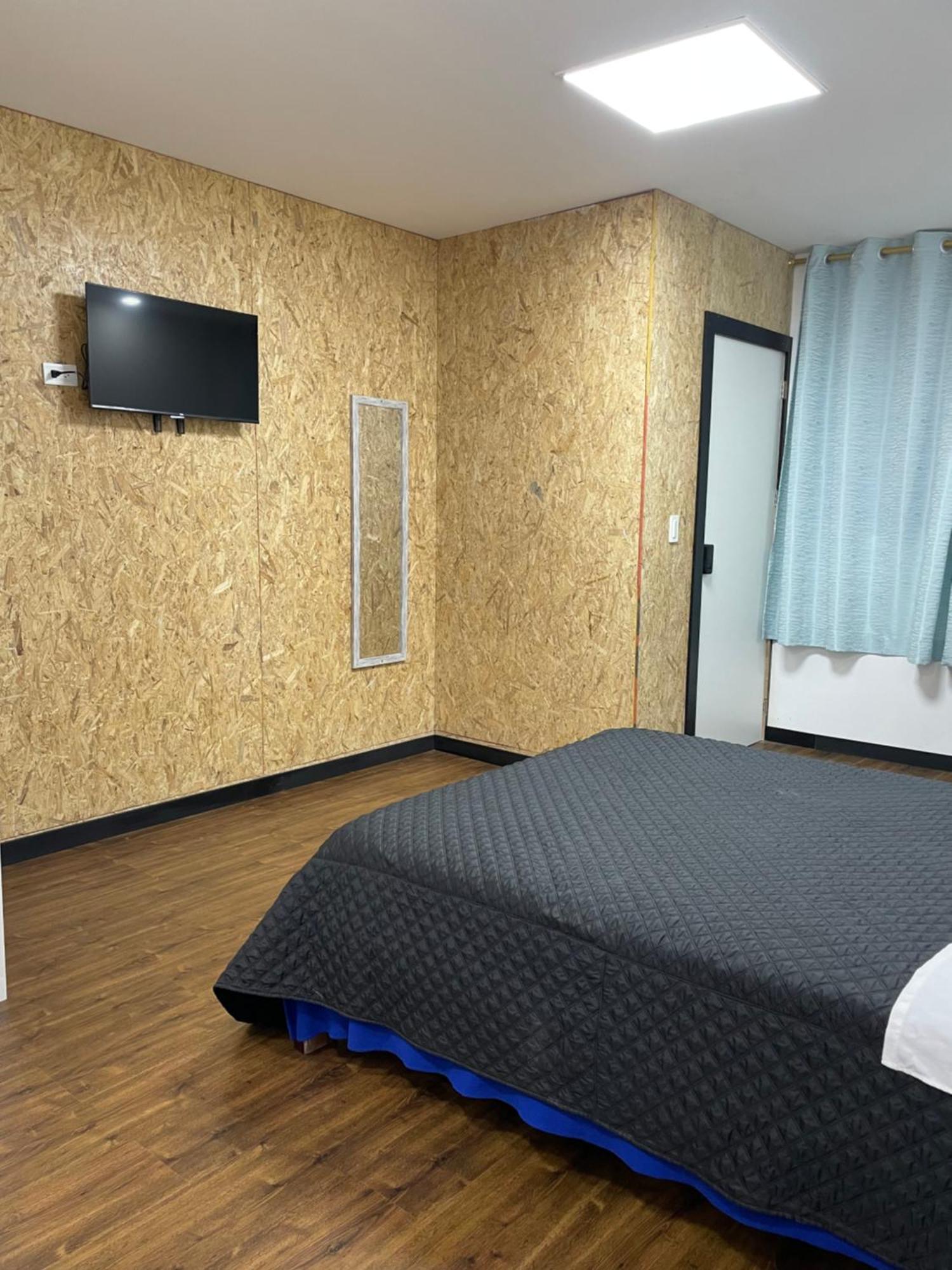 Habitaciones Alkimya Лоха Екстер'єр фото